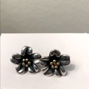 RETIRED JAMES AVERY APRIL FLOWER EARRINGS